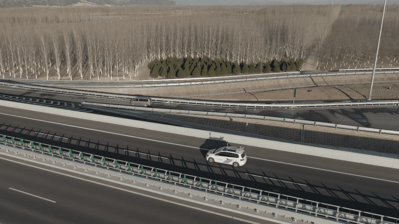 耀世娱乐 耀世助力高速公路无人驾驶队列测试